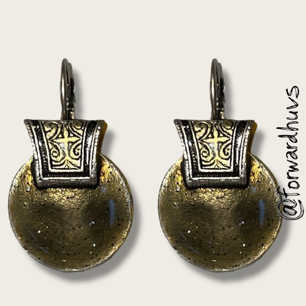Bundle Sale 3 for $15 | Vintage Enamel Latch-Back Earrings – Mixed Metal